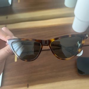 NWT Saint Laurent SL 550 Slim Sunglasses